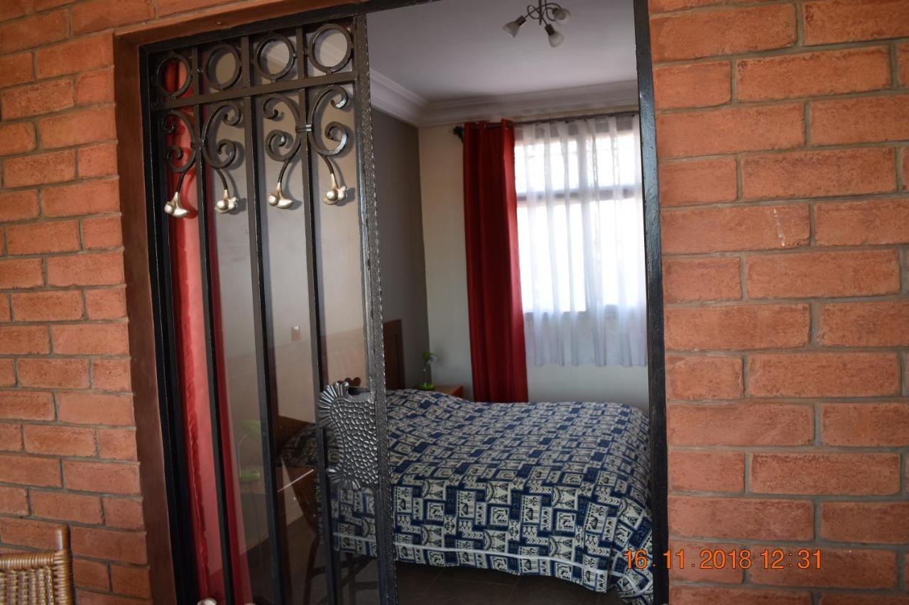 Residence Vicyma 2 P Tout Confort Bafoussam Centre Exterior photo